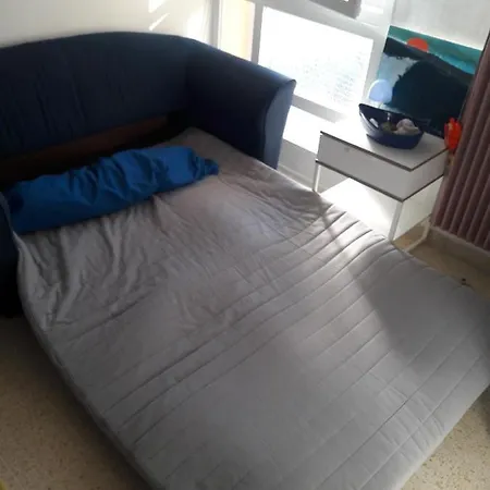 Apartment Joli Appt 2 Et Avec Parking Dans Ombragee Et Calme 5mns Et Commerces Le Grau-du-Roi