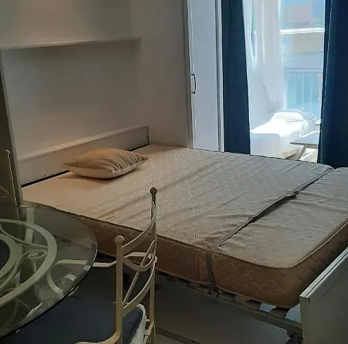 Διαμέρισμα Joli Appt 2 Et Avec Parking Dans Ombragee Et Calme 5mns Et Commerces Le Grau-du-Roi